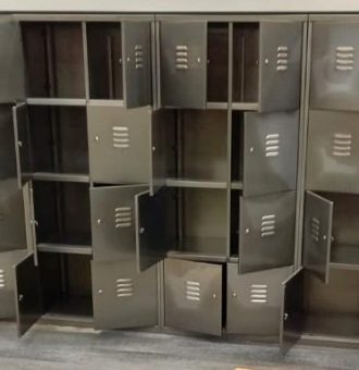 double door lockers